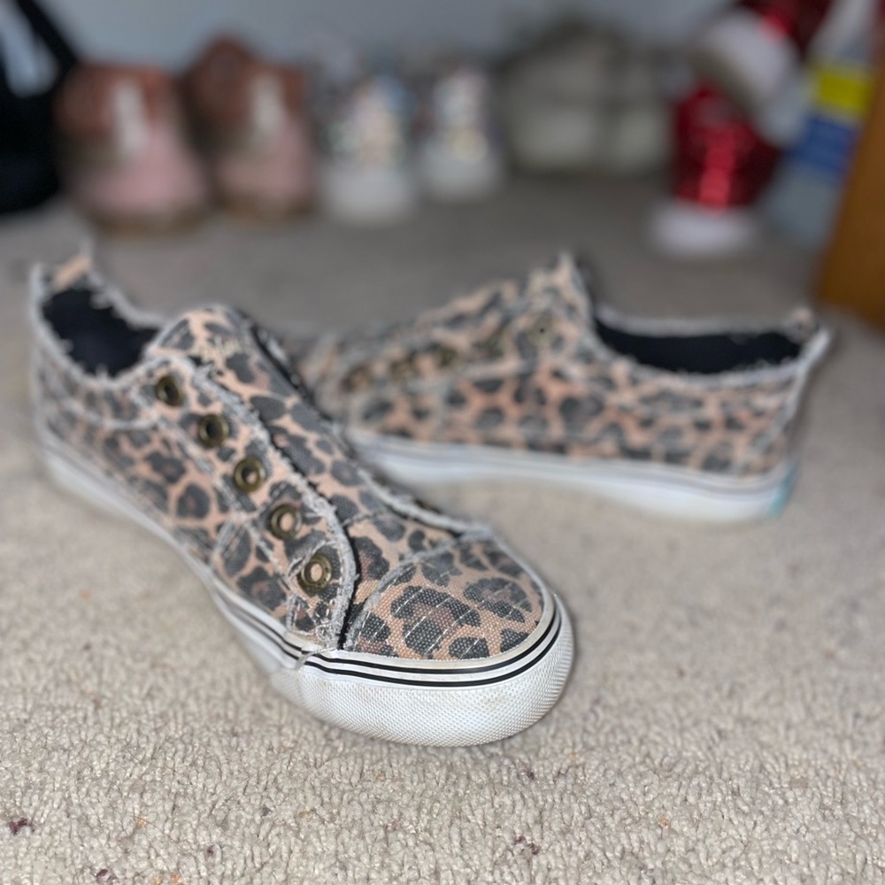 Blowfish cheetah shoes